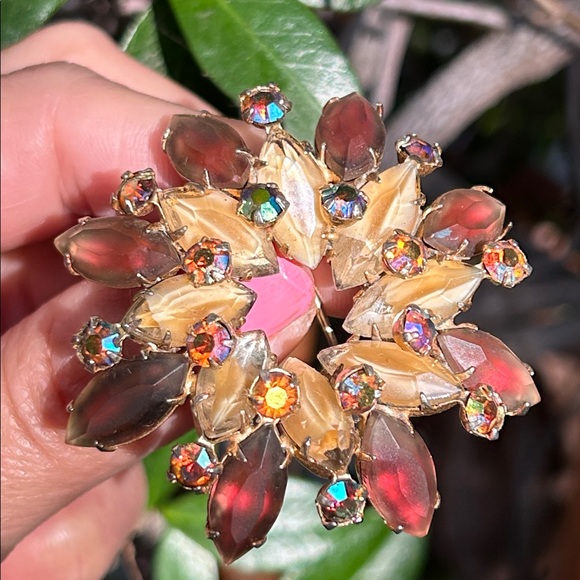 Mid-20th Century Givre Glass Brooch - Picture 7 of 8